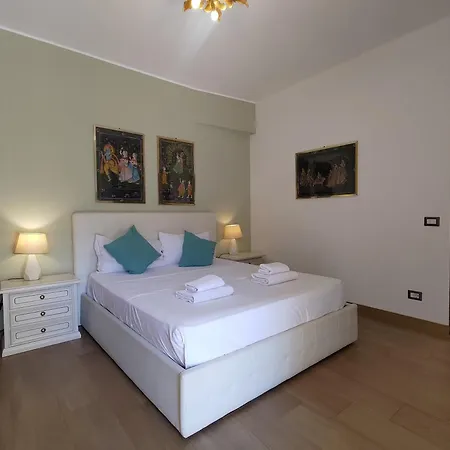 Guesthost - San Giovanni With Balcony