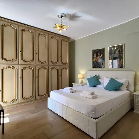 Guesthost - San Giovanni With Balcony *